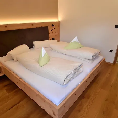 Farm stay Sonnwarthof Silandro