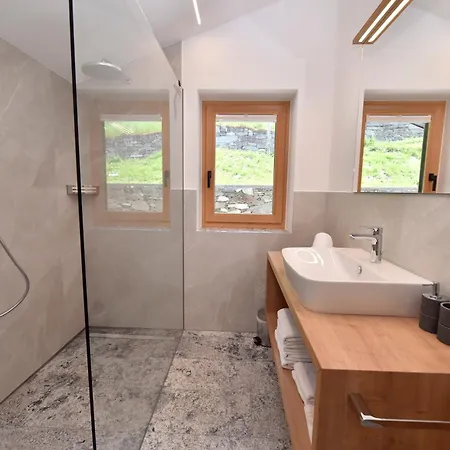 Sonnwarthof Farm stay Silandro